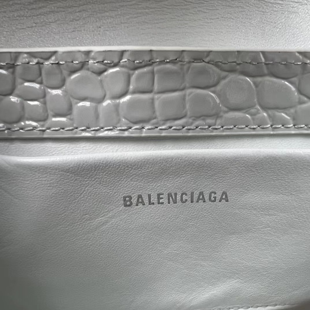 Balenciaga Women's XX Medium Flap Bag Crocodile Embossed In White（27-25.5-4CM） - EUR FASHION