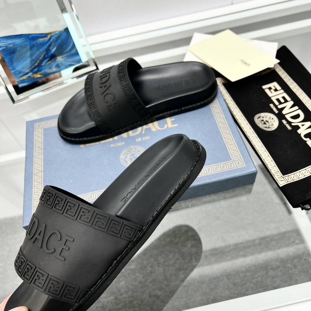 Versace x Fendi Fendace Logo  Sliders - EUR FASHION