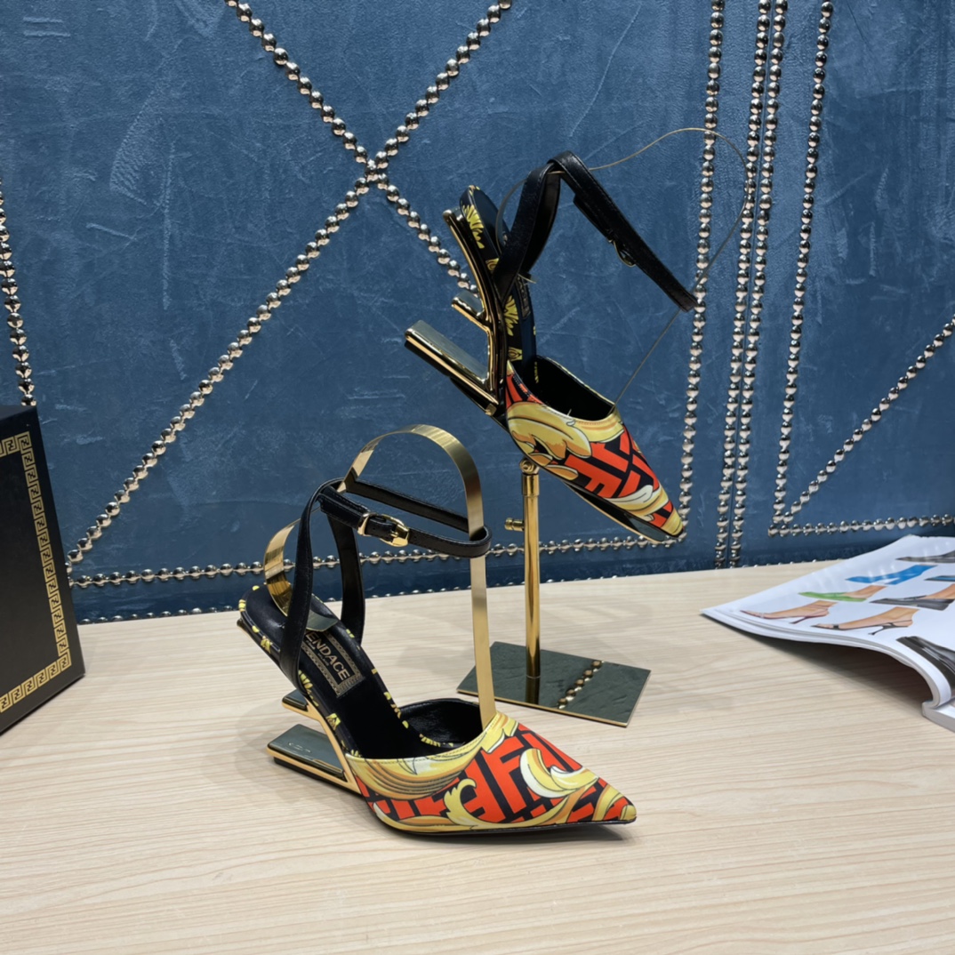 Fendi x Versace Fendace Printed Silk High-Heeled Slingbacks - EUR FASHION