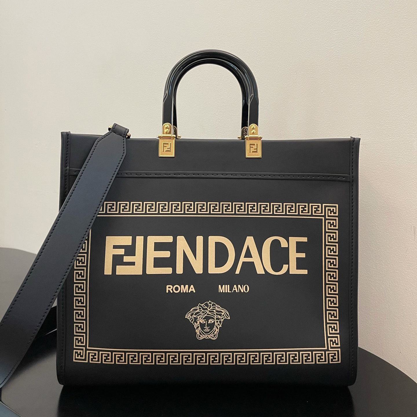 Versace x Fendi Sunshine Medium Fendace Printed White Leather Shopper(35-31-17cm) - EUR FASHION