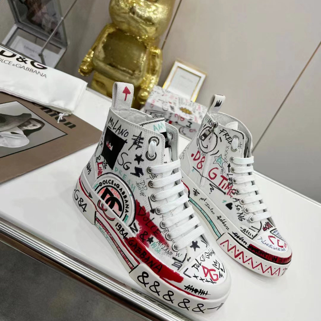 Dolce & Gabbana Hand-Painted Graffiti Canvas Portofino Light Mid-Top  Sneakers - EUR FASHION