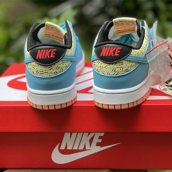 Kyrie Irving x Nike Dunk Low  Sneaker   DN4179-400 - EUR FASHION