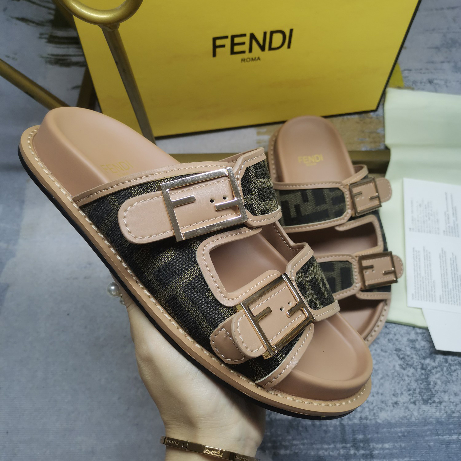 Fendi Feel Brown FF Fabric Slides - EUR FASHION