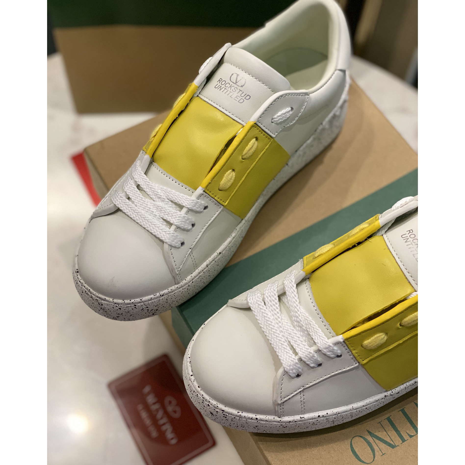 Valenti Open For A Change Sneaker In Bio-Based Material In White/Lemon Cream - EUR FASHION