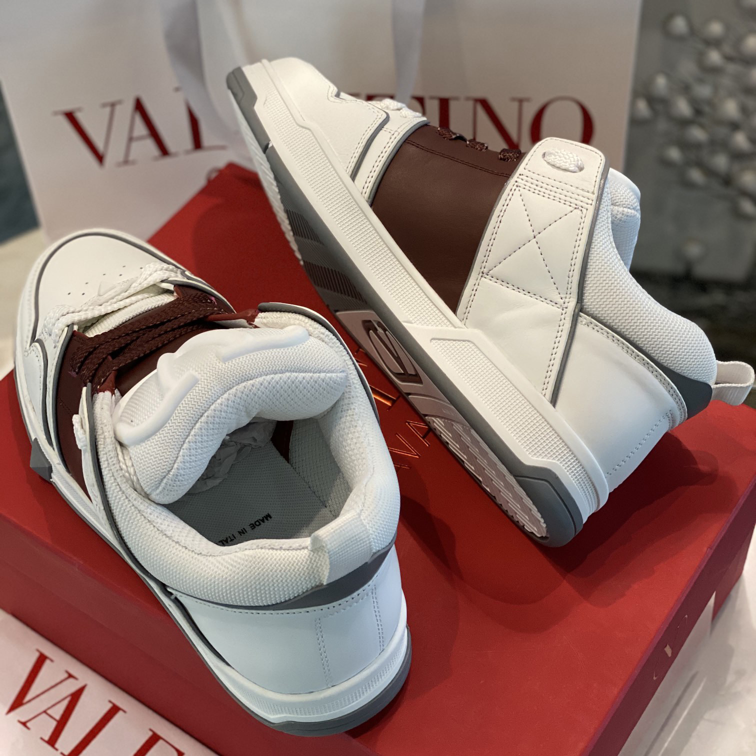 Valenti Open Skate Calfskin And Fabric Sneaker In White/Rubin - EUR FASHION