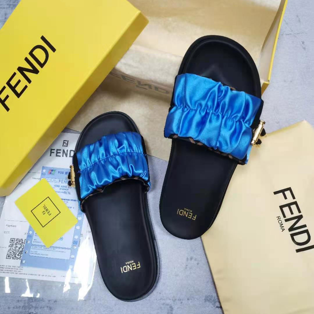 Fendi Fendi Feel Blue Satin Slides - EUR FASHION