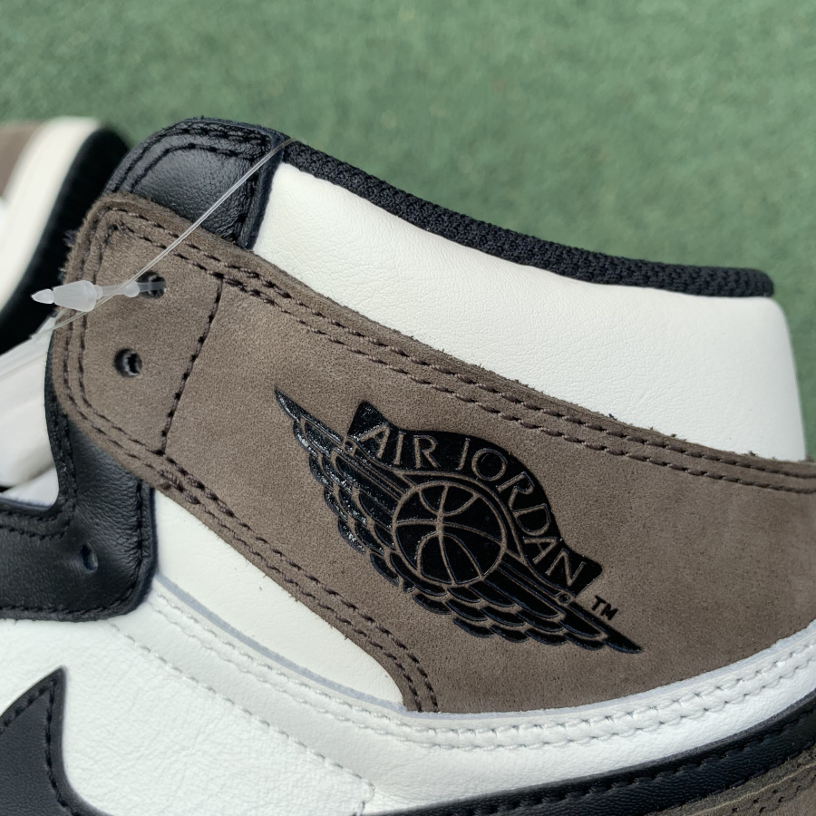 Air Jordan 1 Dark Mocha AJ1 Sneaker - EUR FASHION