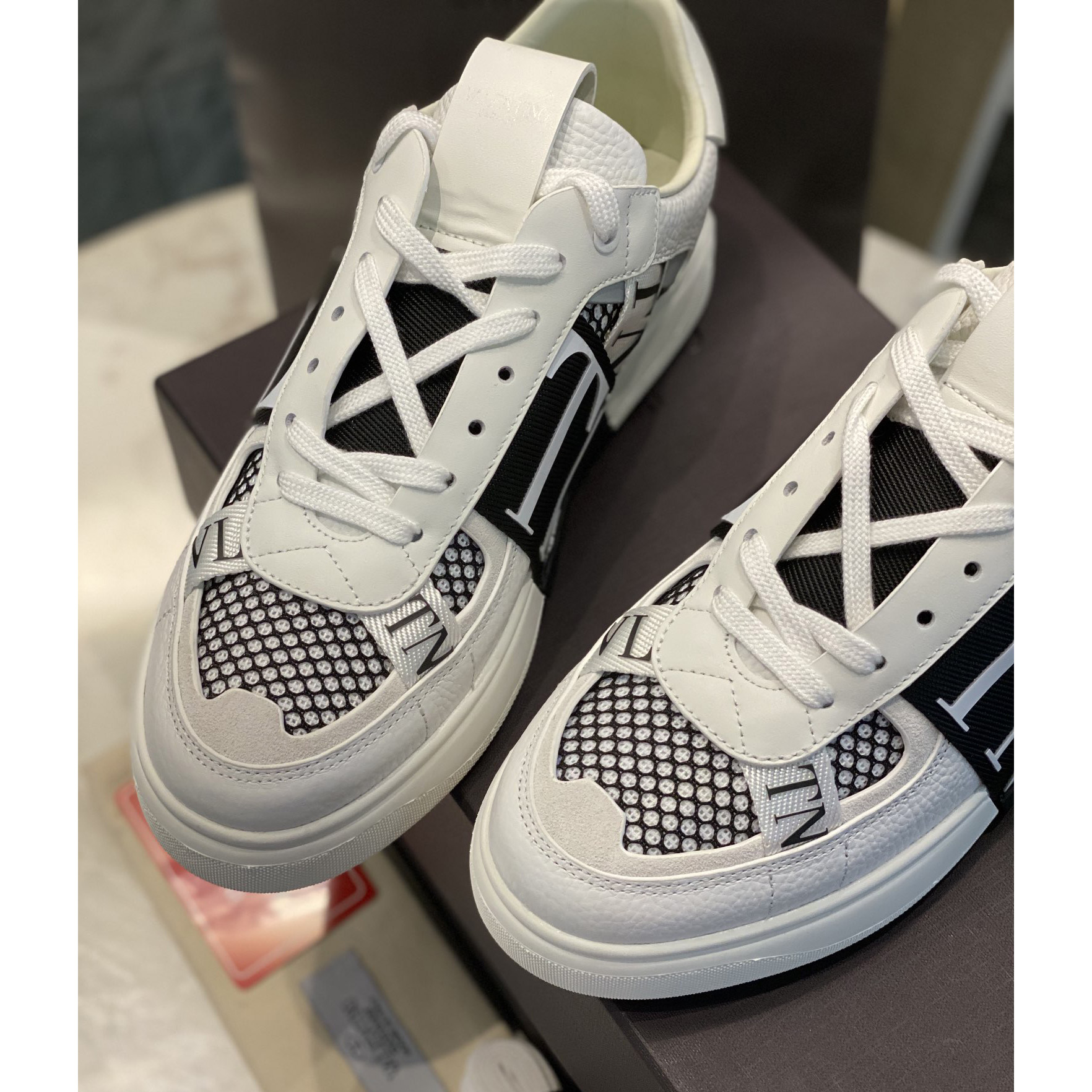 Valenti VL7N Low-Top Sneakers In Calfskin And Mesh Fabric With Bands - EUR FASHION