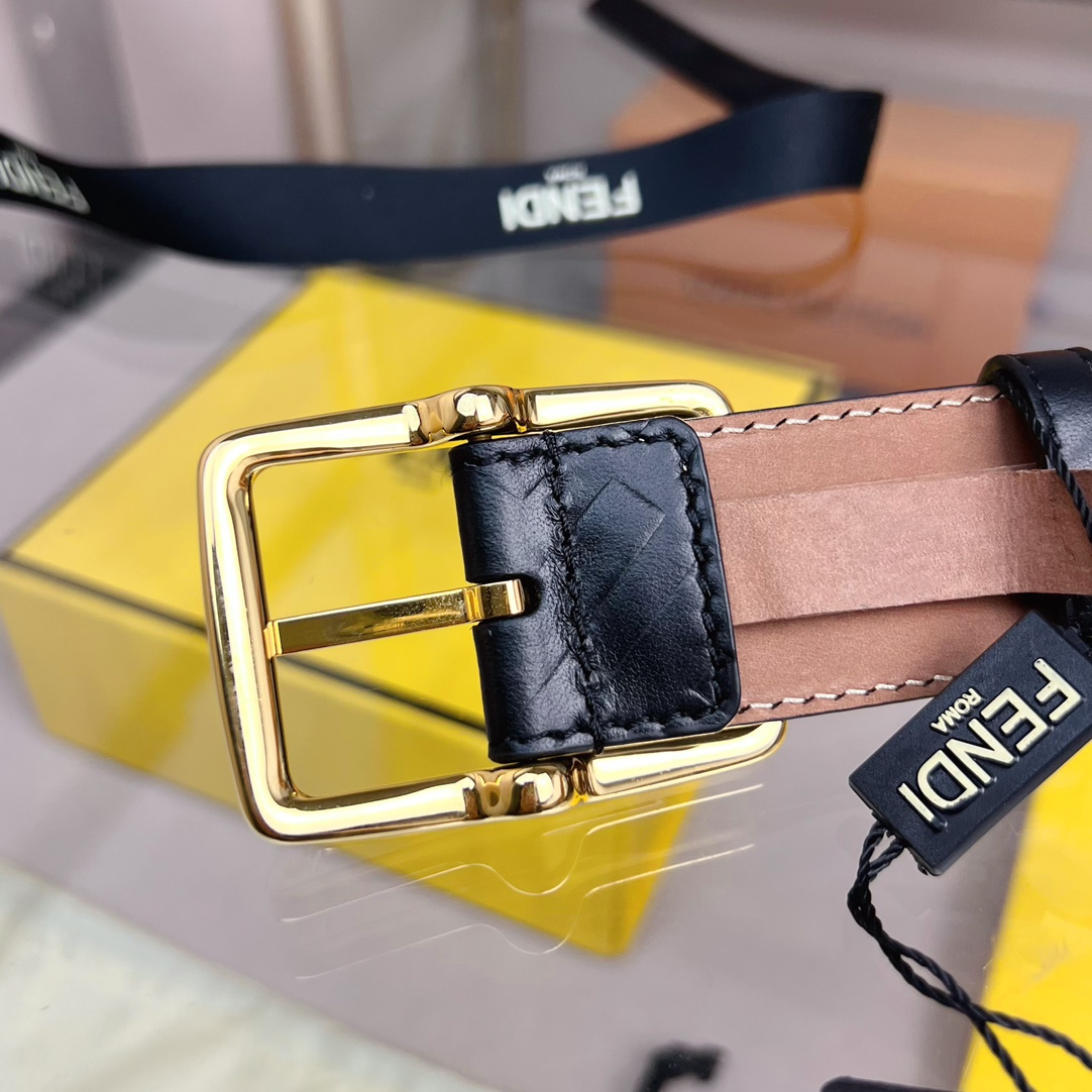 Fendi Leather Belt  - EUR FASHION