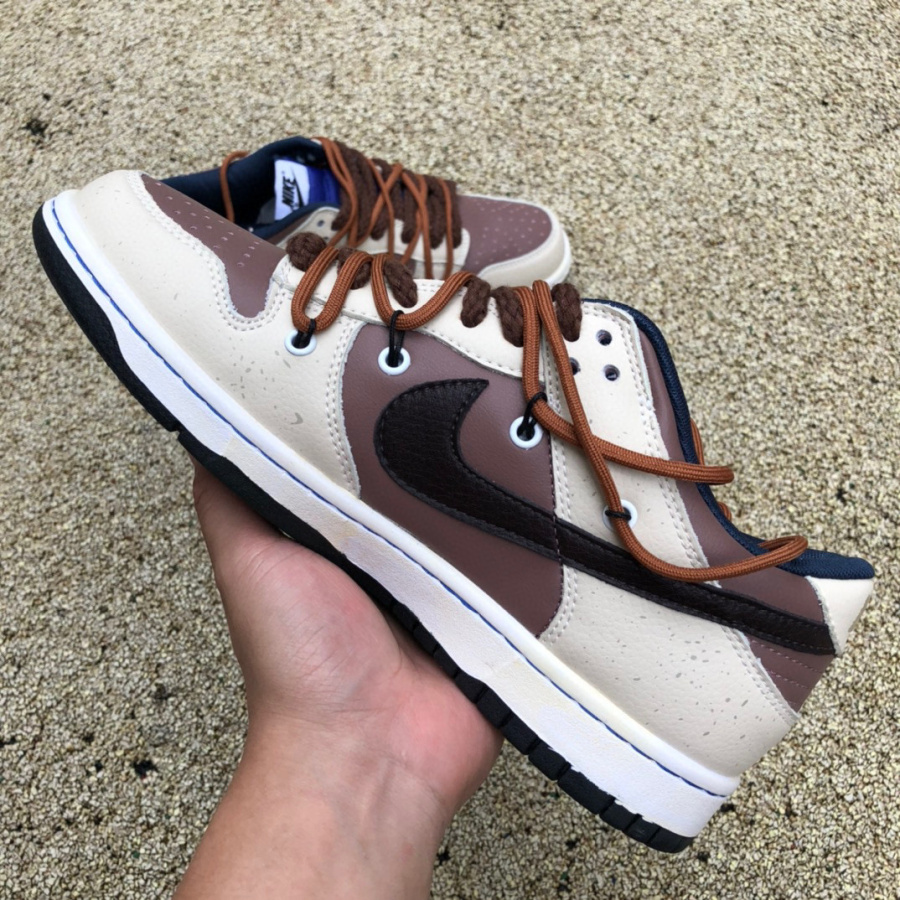 Nike SB Dunk Low Lot