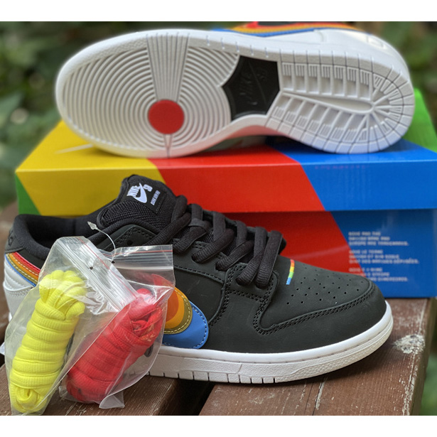 Polaroid x Nike Sb Dunk Low ''Polaroid'' Sneaker    DH7722-001 - EUR FASHION