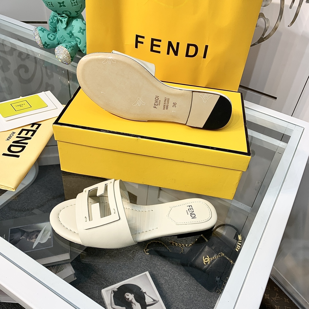 Fendi Signature Beige Leather Slides - EUR FASHION