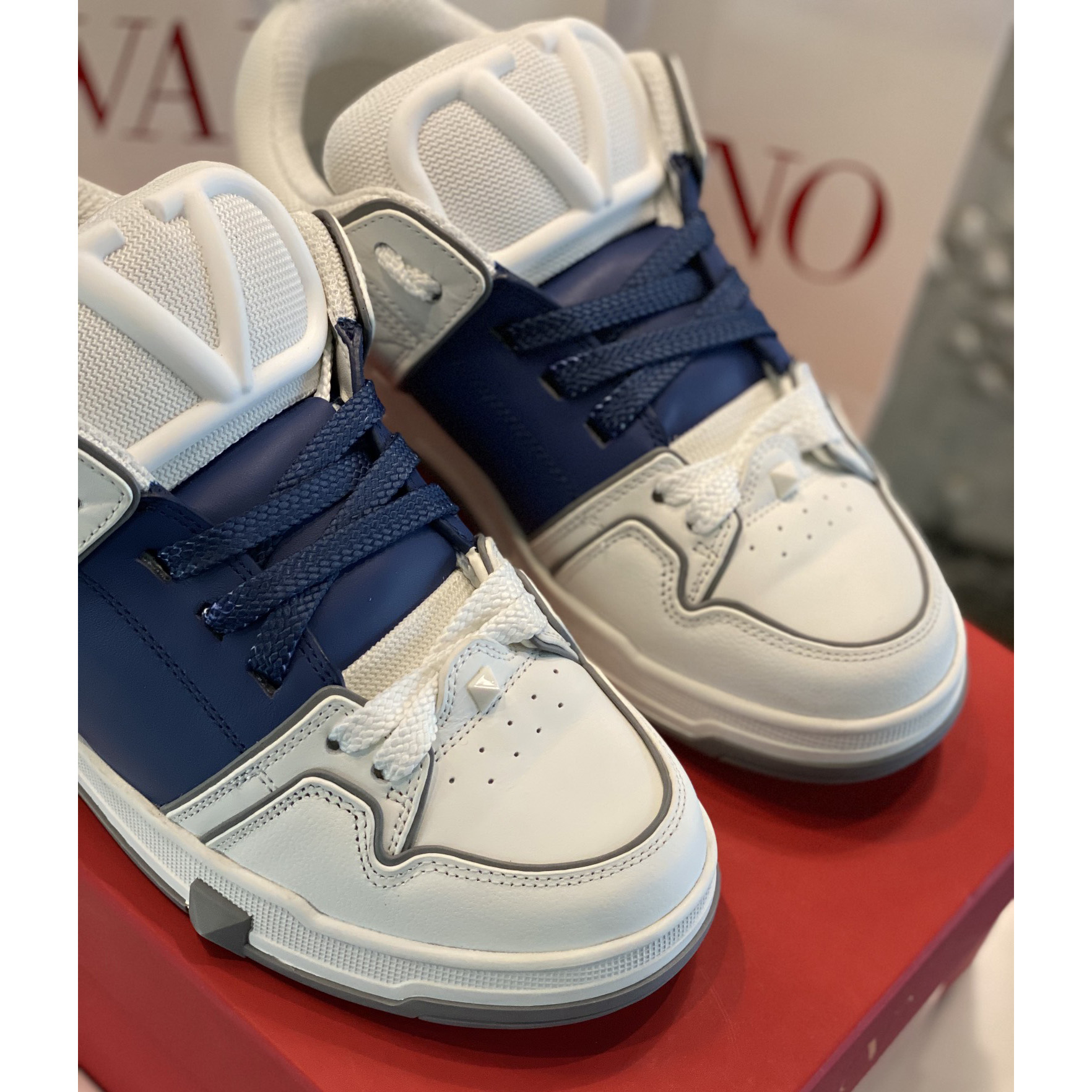 Valenti Open Skate Calfskin And Fabric Sneaker In White/Blue - EUR FASHION