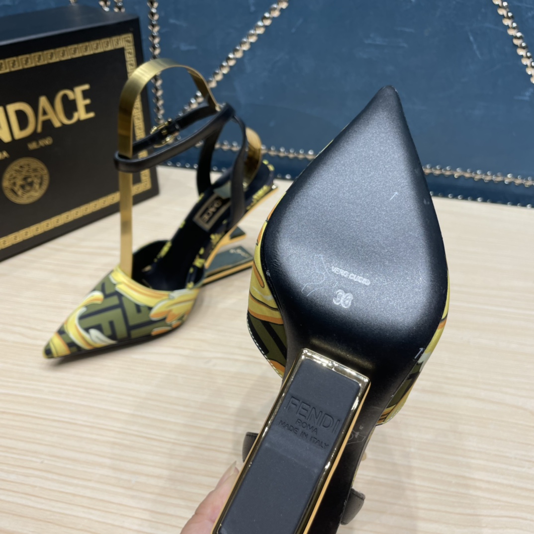 Fendi x Versace Fendace Printed Silk High-Heeled Slingbacks - EUR FASHION