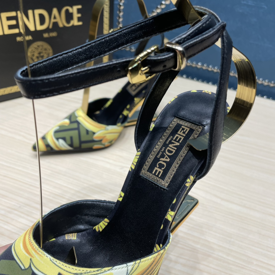 Fendi x Versace Fendace Printed Silk High-Heeled Slingbacks - EUR FASHION