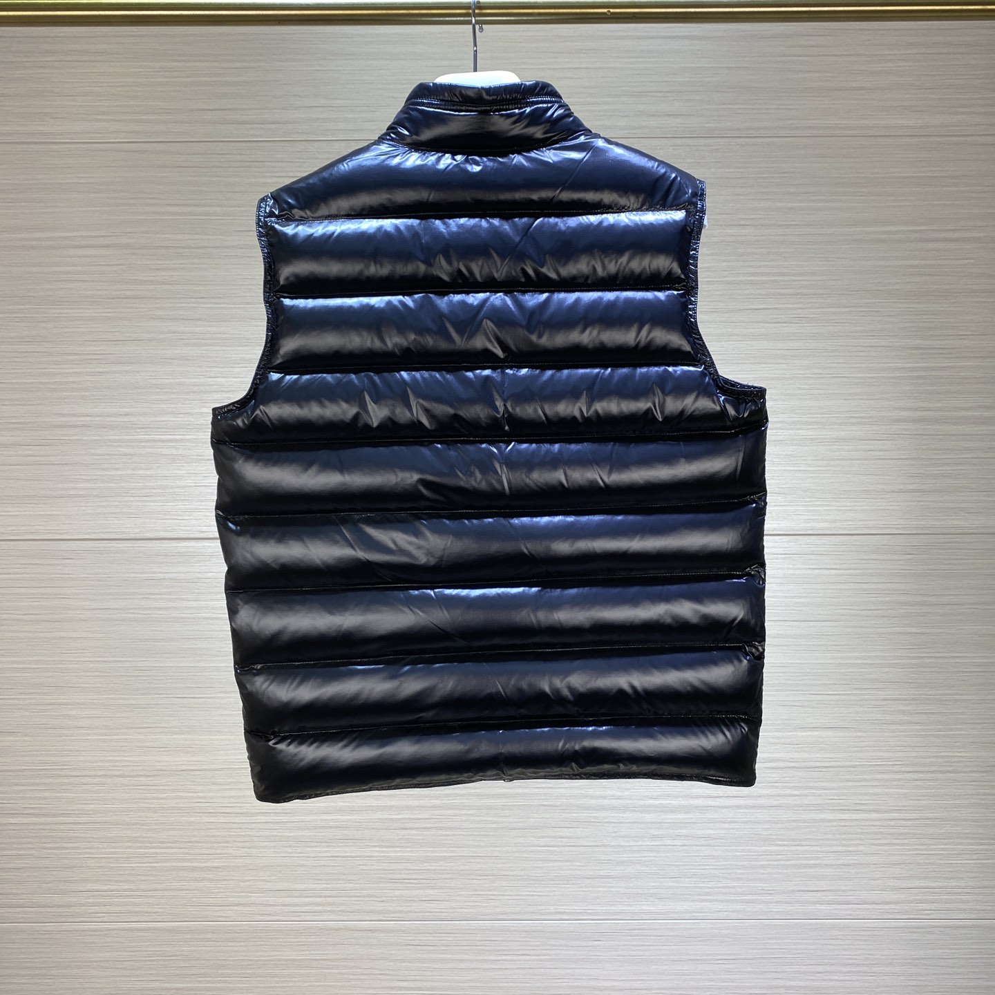 Moncler Vest In black - EUR FASHION