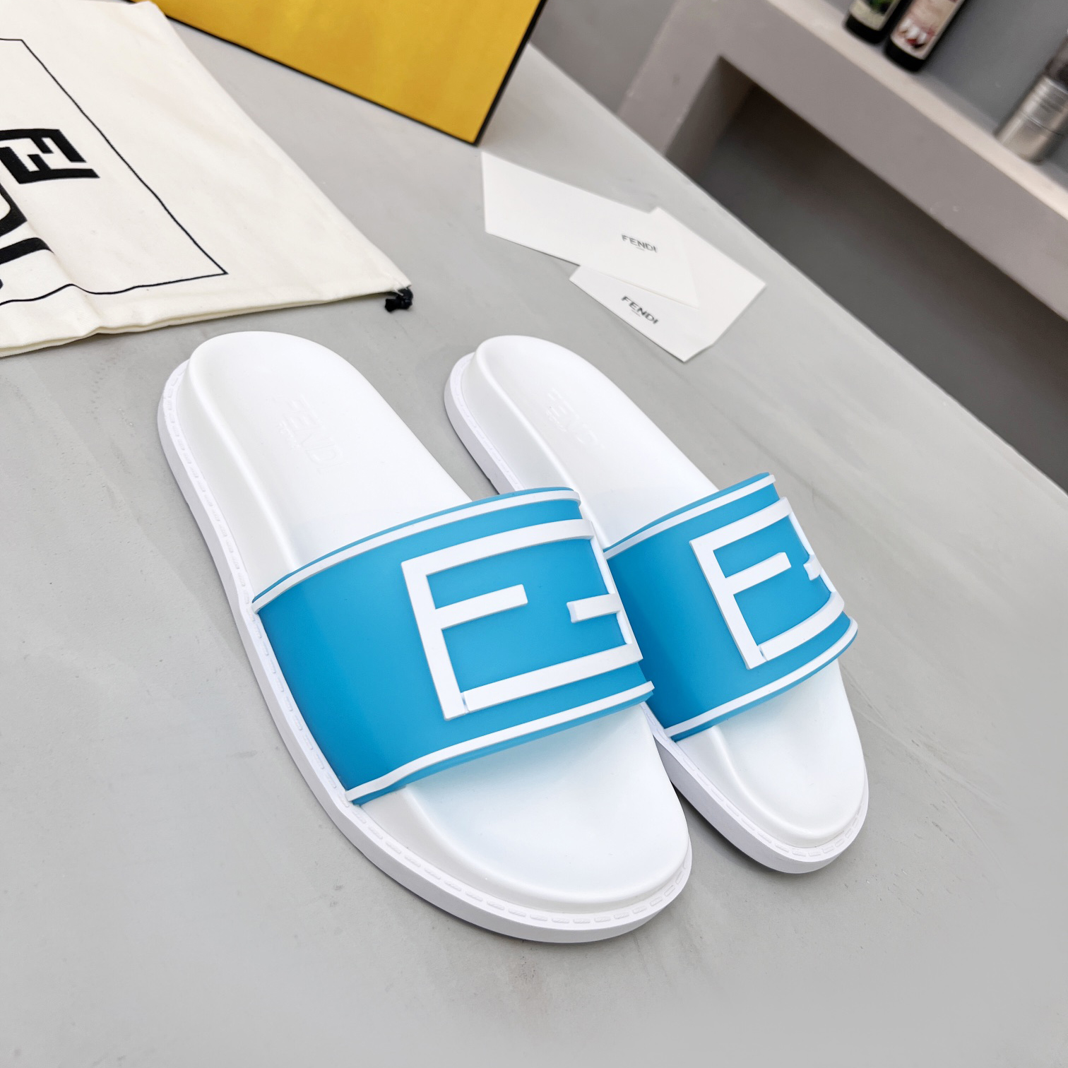 Fendi Baguette Slides - EUR FASHION