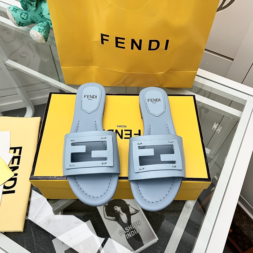 Fendi Signature Light Blue Leather Slides - EUR FASHION