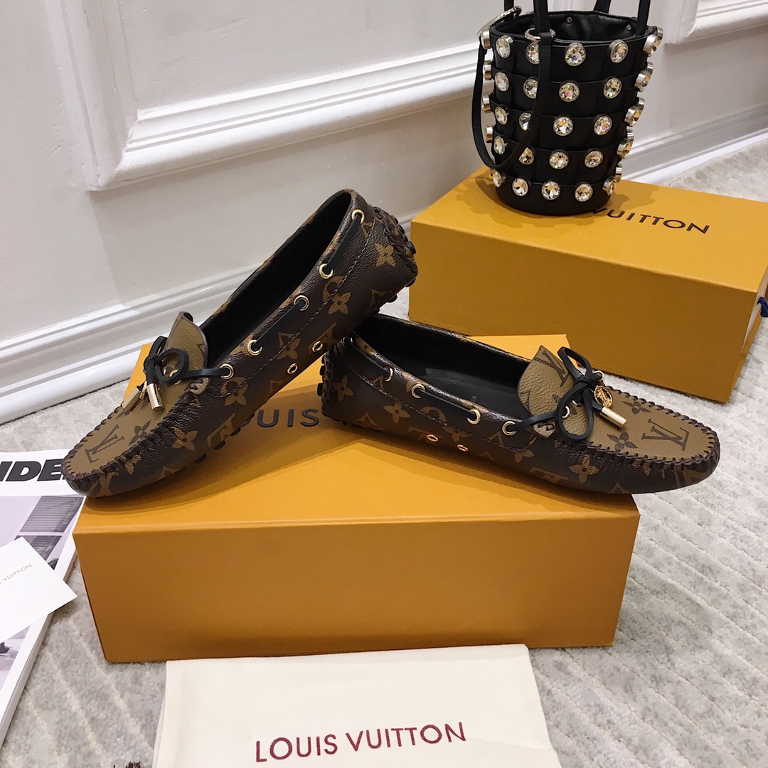 Louis Vuitton Gloria Flat Loafer    1A65IZ - EUR FASHION