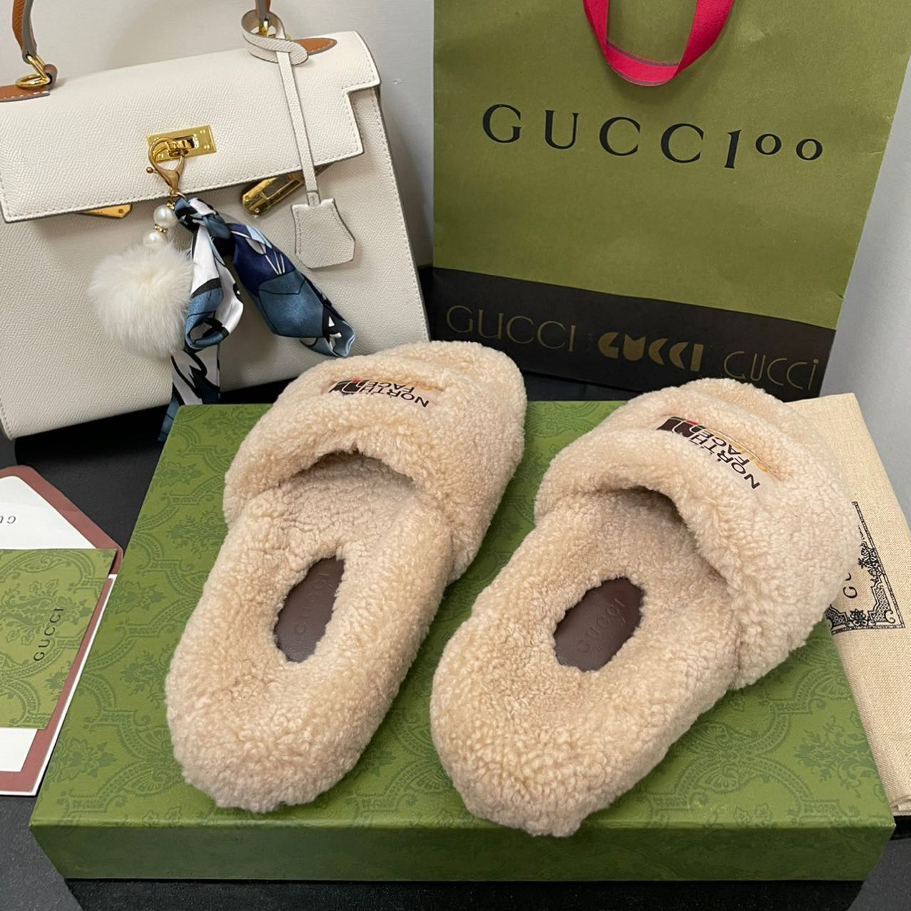 Gucci x The North Face Women's Slide Sandal With Wool - EUR FASHION