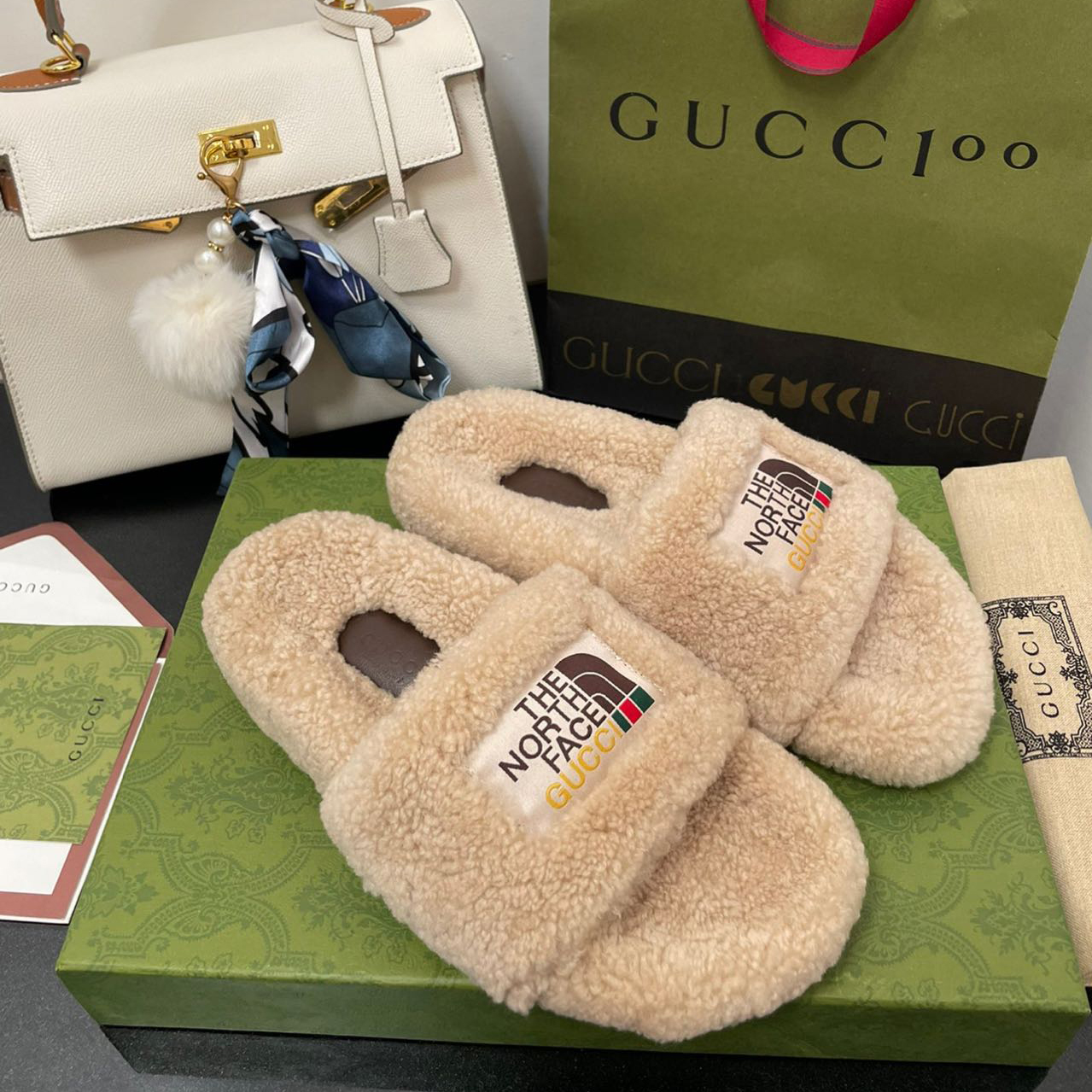 Gucci x The North Face Women's Slide Sandal With Wool - EUR FASHION