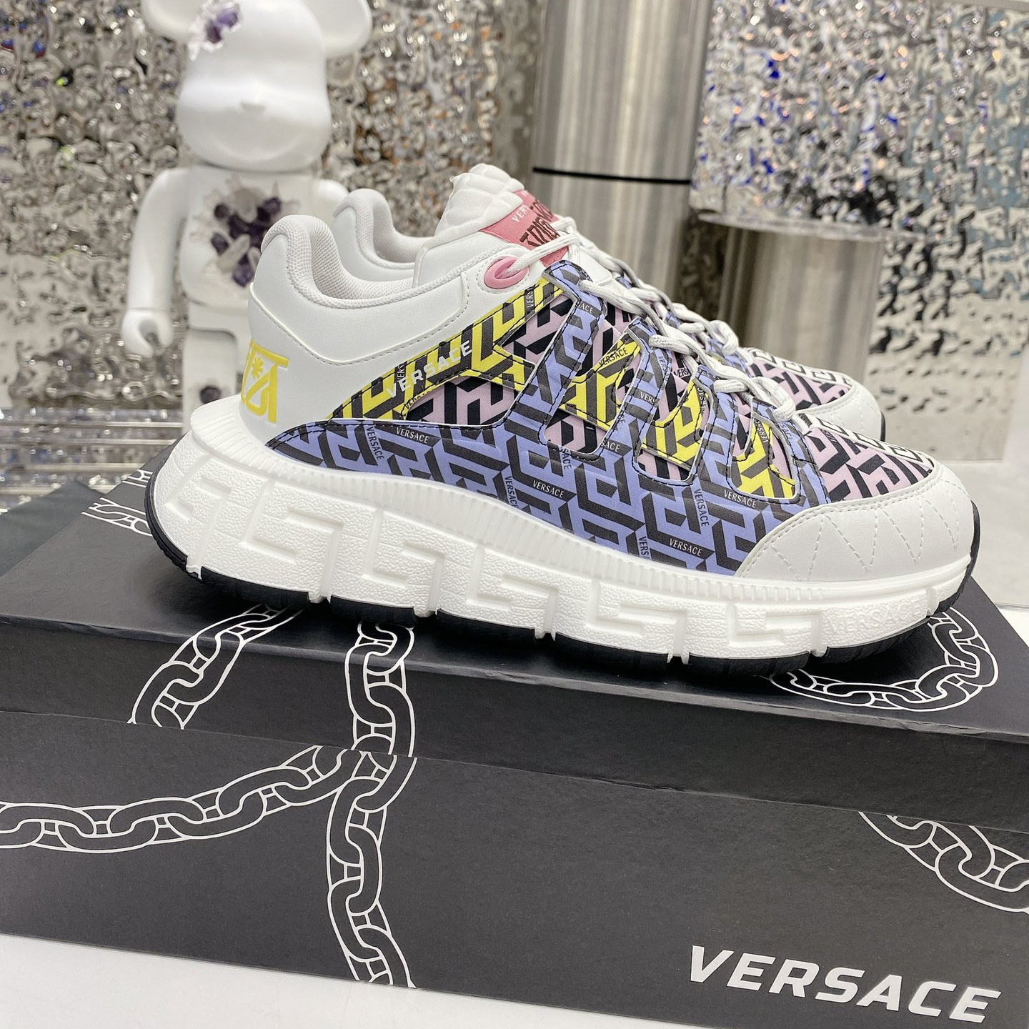 Versace Trigreca Sneakers  - EUR FASHION