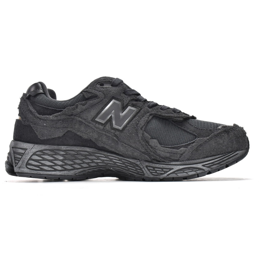 New Balance 2002R Phantom Black Sneakers   M2002RDB   - EUR FASHION