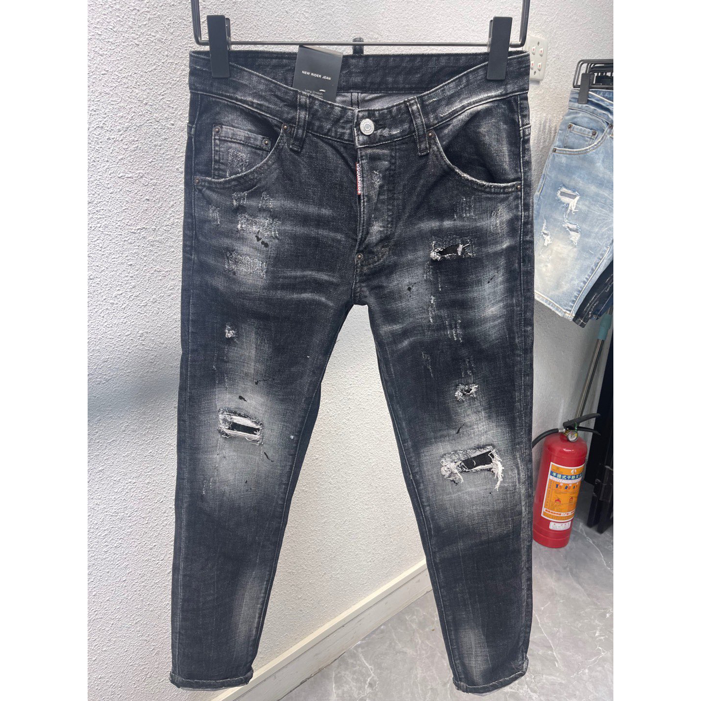 Dsquared2  Denim Jean   085 - EUR FASHION