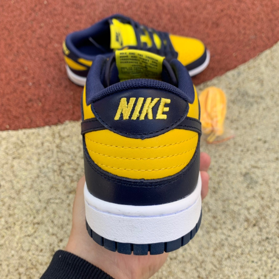 Nike SB Dunk Low ''Michigan'' Sneaker   DD1391-700 - EUR FASHION