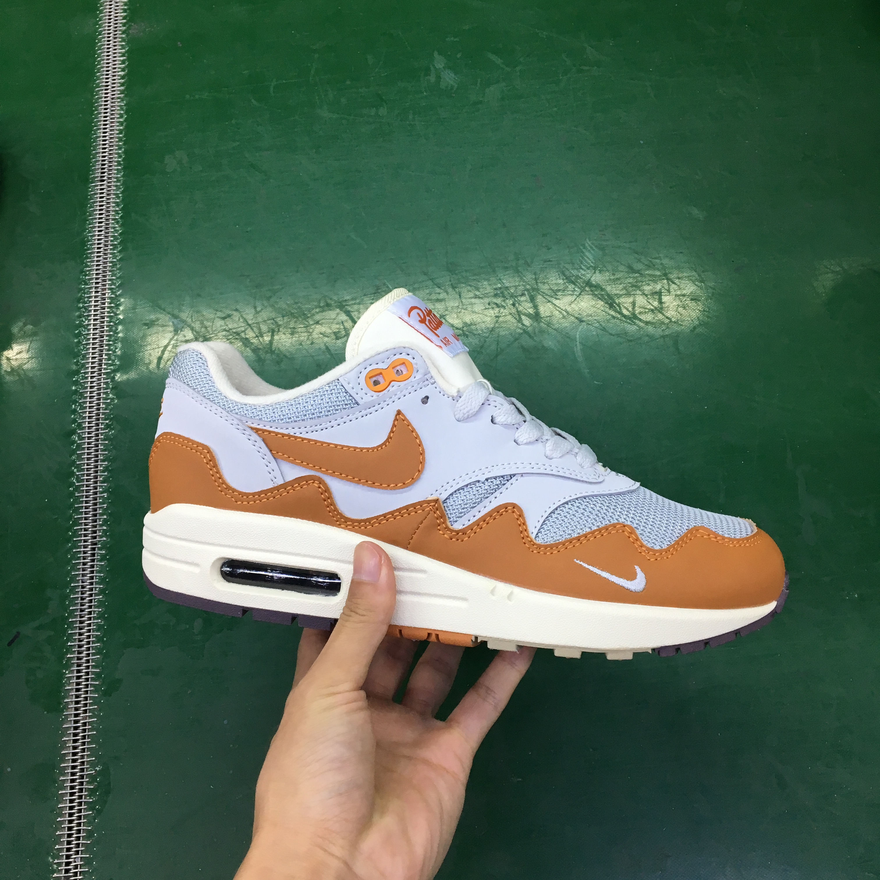 Patta x Nike Air Max 1“Monarch”Sneaker - EUR FASHION