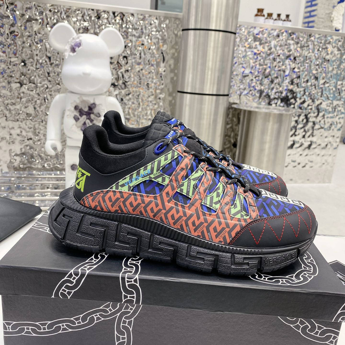 Versace Trigreca Sneakers  - EUR FASHION