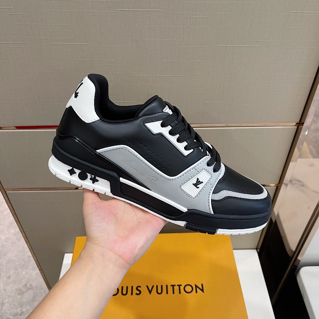 Louis Vuitton LV Trainer Sneaker  (Upon uk size)  1AAHS3 - EUR FASHION