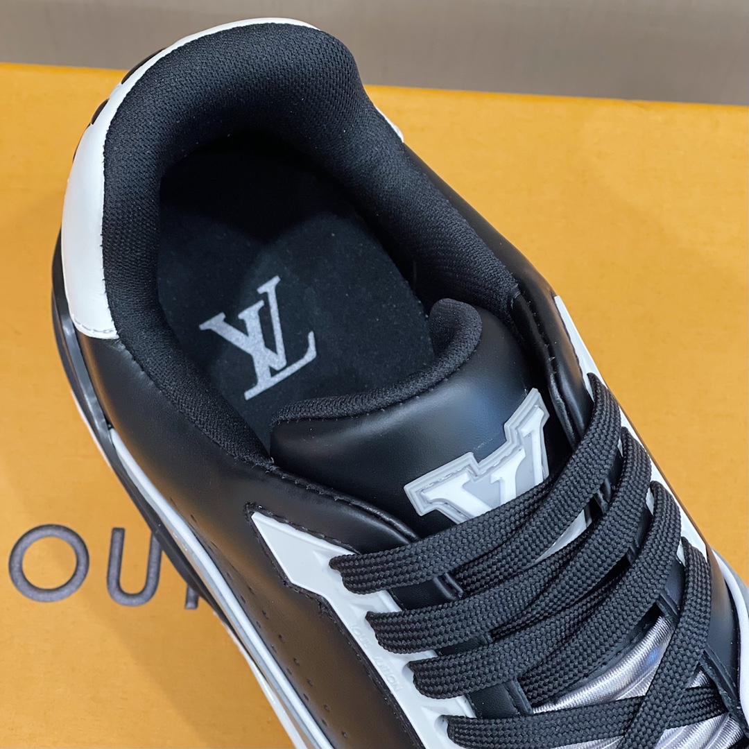 Louis Vuitton LV Trainer Sneaker  (Upon uk size)  1AAHS3 - EUR FASHION