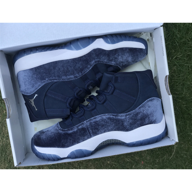 Air Jordan 11 Velvet WMNS “Midnight Navy” Sneaker      AR0715-441  - EUR FASHION