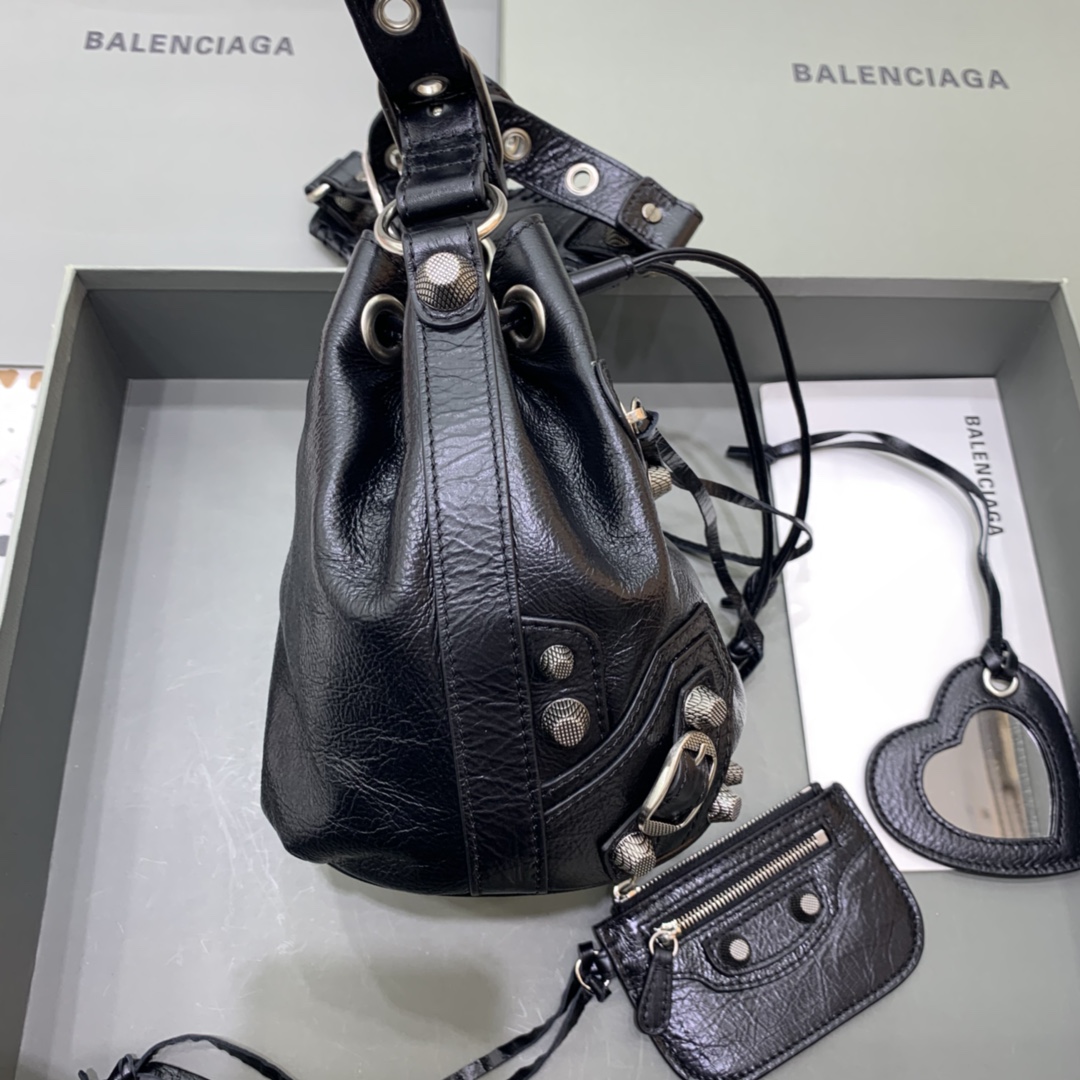 Balenciaga Le Cagole XS Bucket Bag In Black Arena Lambskin, Aged-Silver Hardware(15-19.8-17.8cm) - EUR FASHION