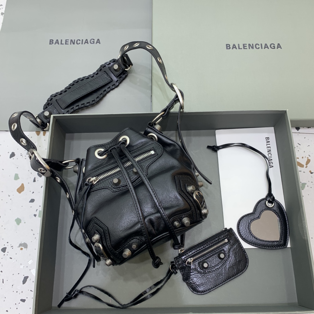 Balenciaga Le Cagole XS Bucket Bag In Black Arena Lambskin, Aged-Silver Hardware(15-19.8-17.8cm) - EUR FASHION