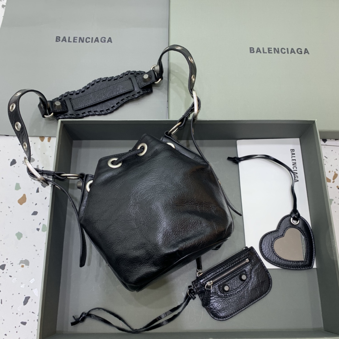 Balenciaga Le Cagole XS Bucket Bag In Black Arena Lambskin, Aged-Silver Hardware(15-19.8-17.8cm) - EUR FASHION