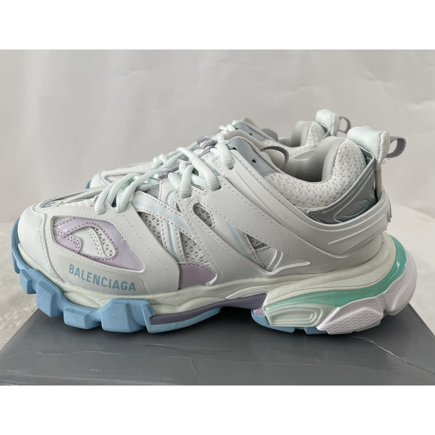 Balenciaga Track Sneaker In White And Pastel Mesh And Nylon - EUR FASHION