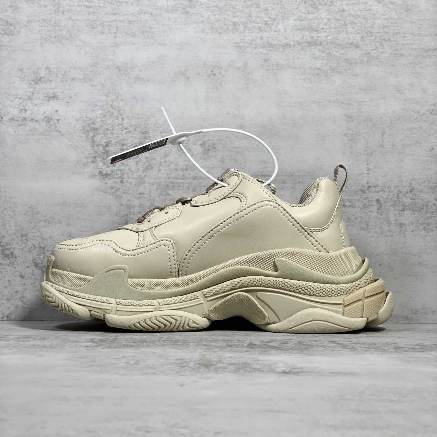 Balenciaga Triple S Sneaker In Beige Technical Material - EUR FASHION