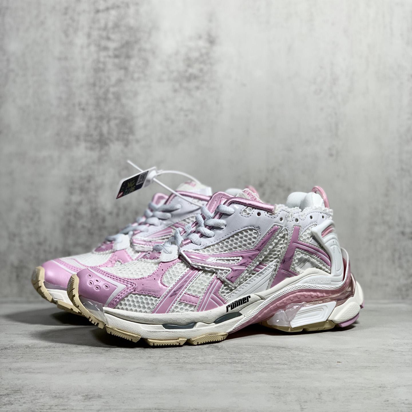 Balenciaga Runner Sneaker In White, Pink, Beige And Black Mesh And Nylon - EUR FASHION