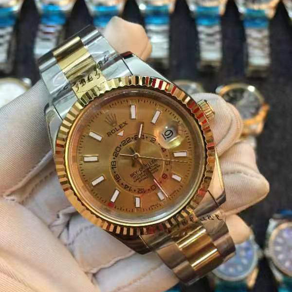 Rolex Watch  - EUR FASHION