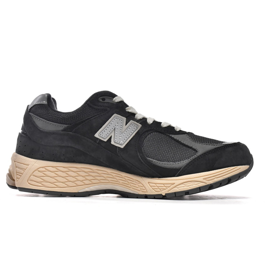 New Balance 2002R Grey Black Sneakers            M2002RHO - EUR FASHION