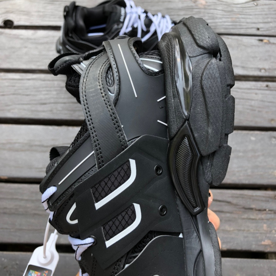 Balenciaga Track 3.0 Sneaker  - EUR FASHION