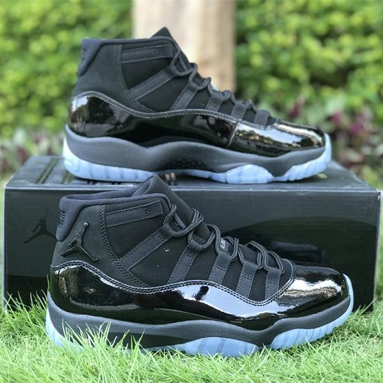 Air Jordan 11 “Blackout” Sneaker     378037-005 - EUR FASHION