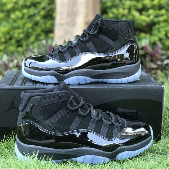 Air Jordan 11 “Blackout” Sneaker     378037-005 - EUR FASHION