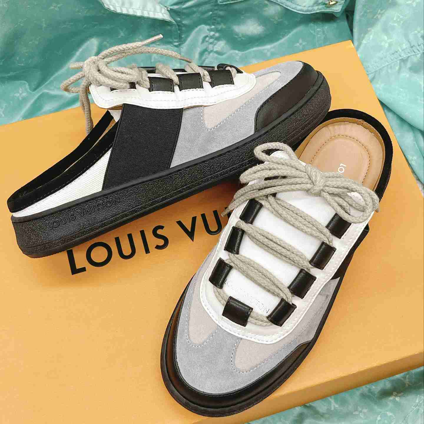 Louis Vuitton Lous Open Back Sneaker     - EUR FASHION