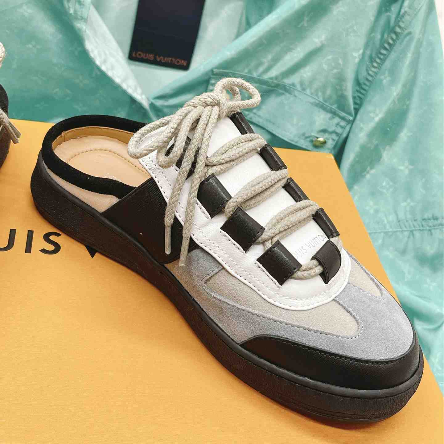 Louis Vuitton Lous Open Back Sneaker     - EUR FASHION