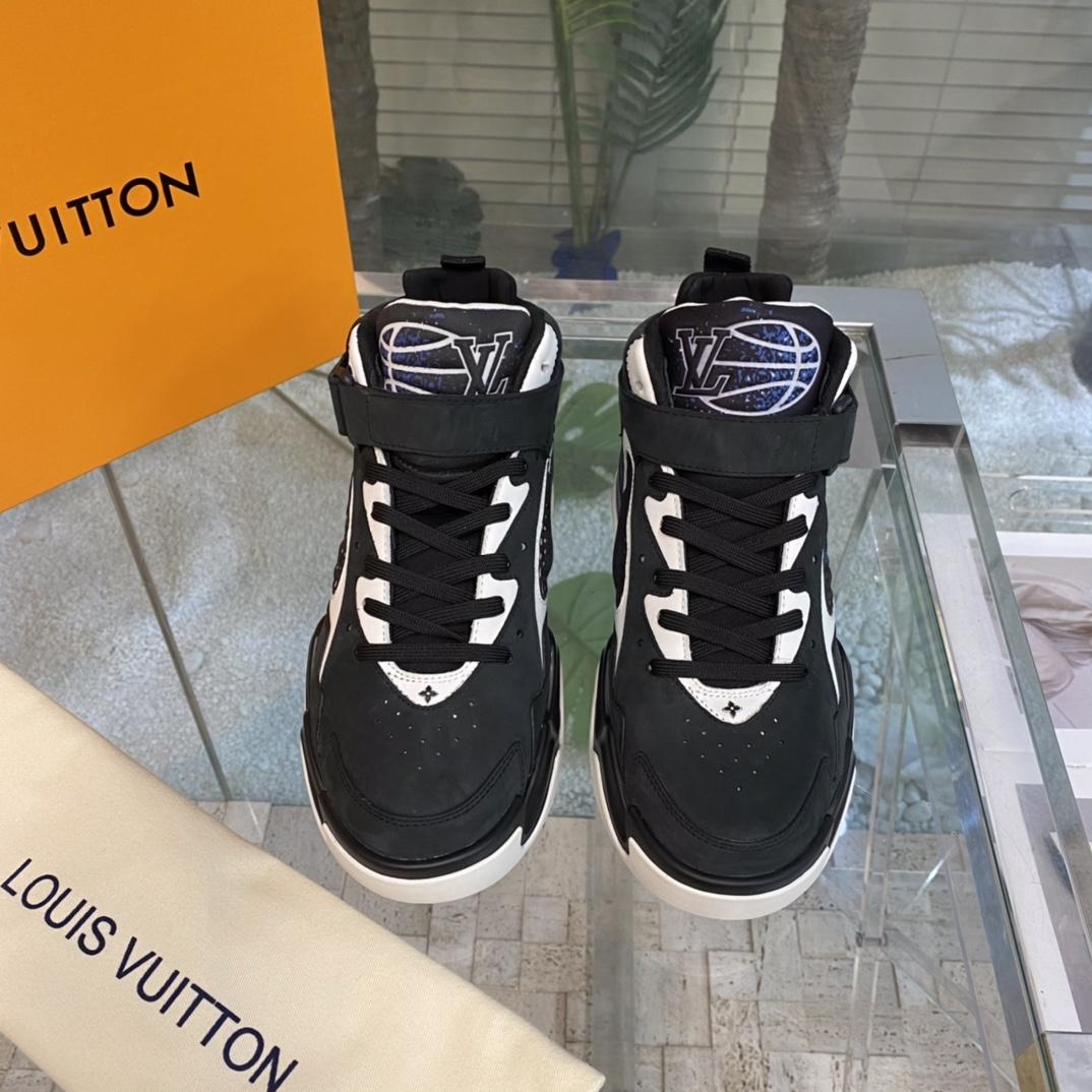 Louis Vuitton LV Trainer 2 Sneaker  1AAHCE - EUR FASHION