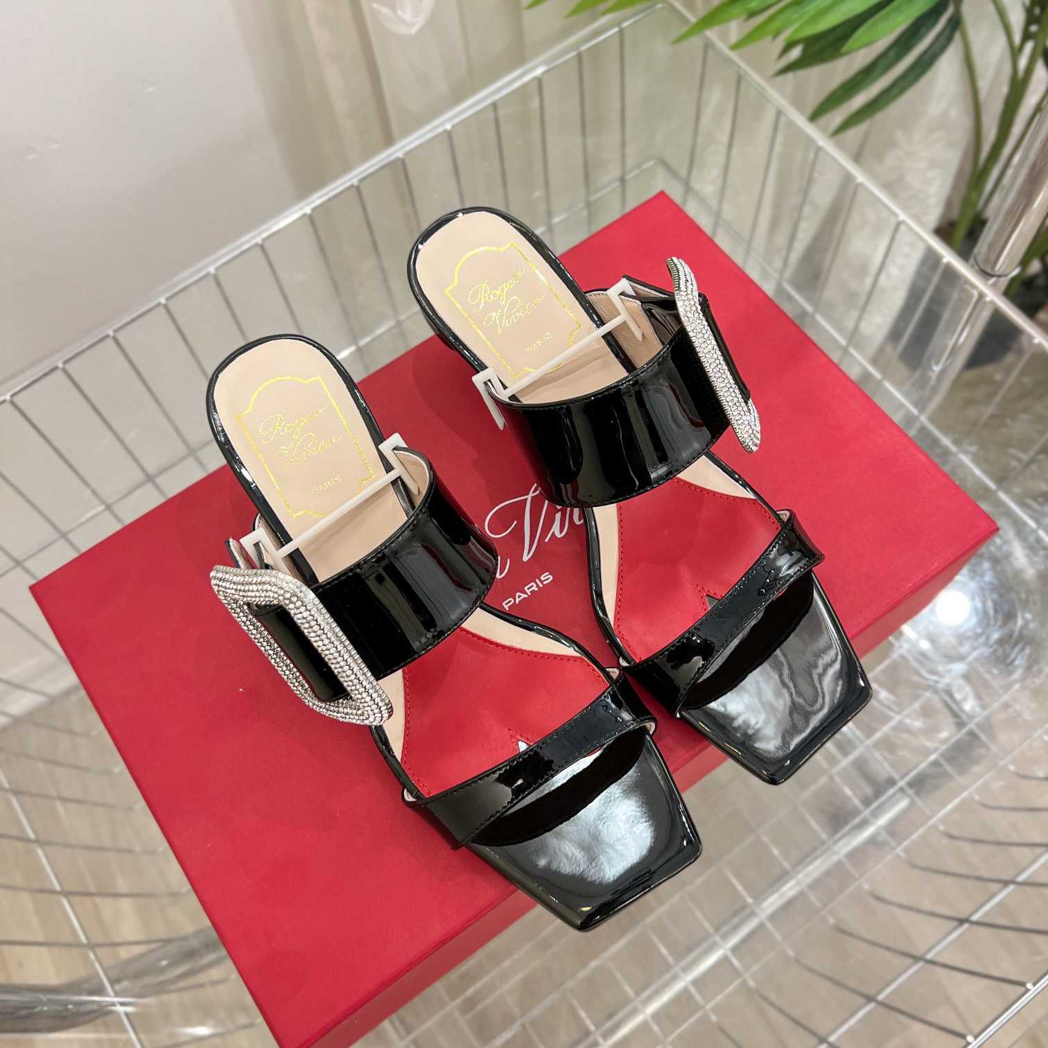 Roger Vivier Viv' Choc Side Strass Buckle Mules In Leather - EUR FASHION