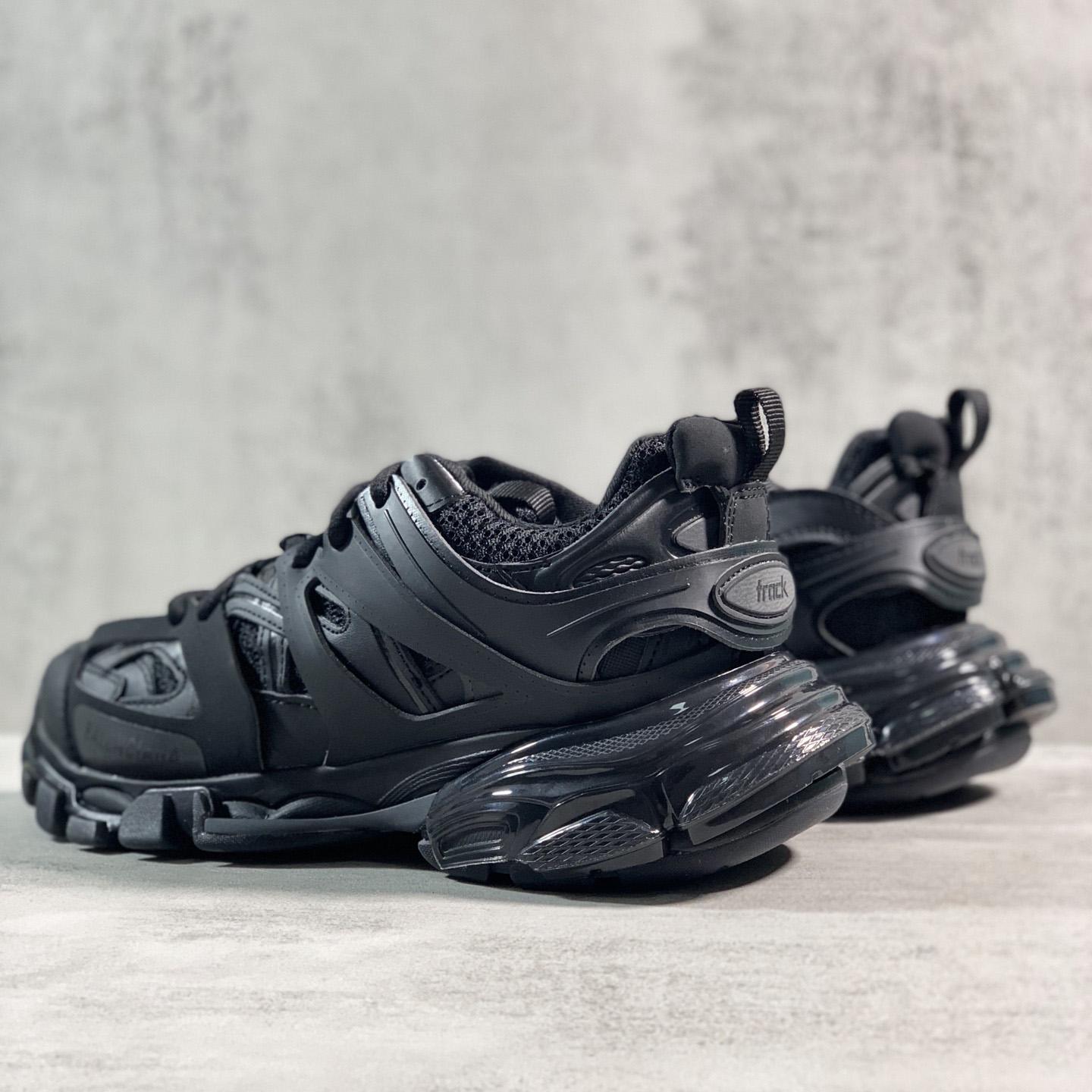 Balenciaga Track Clear Sole Sneaker In Black Mesh And Nylon - EUR FASHION